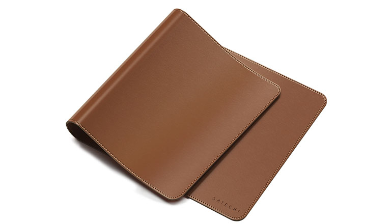 Килимок для робочого стола Satechi Vegan Leather Premium Desk Mat Brown (ST-LPDMN)