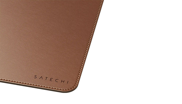 Килимок для робочого стола Satechi Vegan Leather Premium Desk Mat Brown (ST-LPDMN)