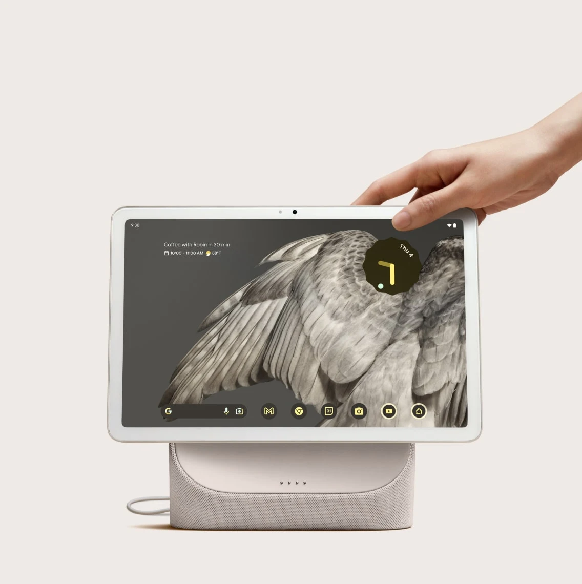 Google Pixel Tablet Easy to dock and undock