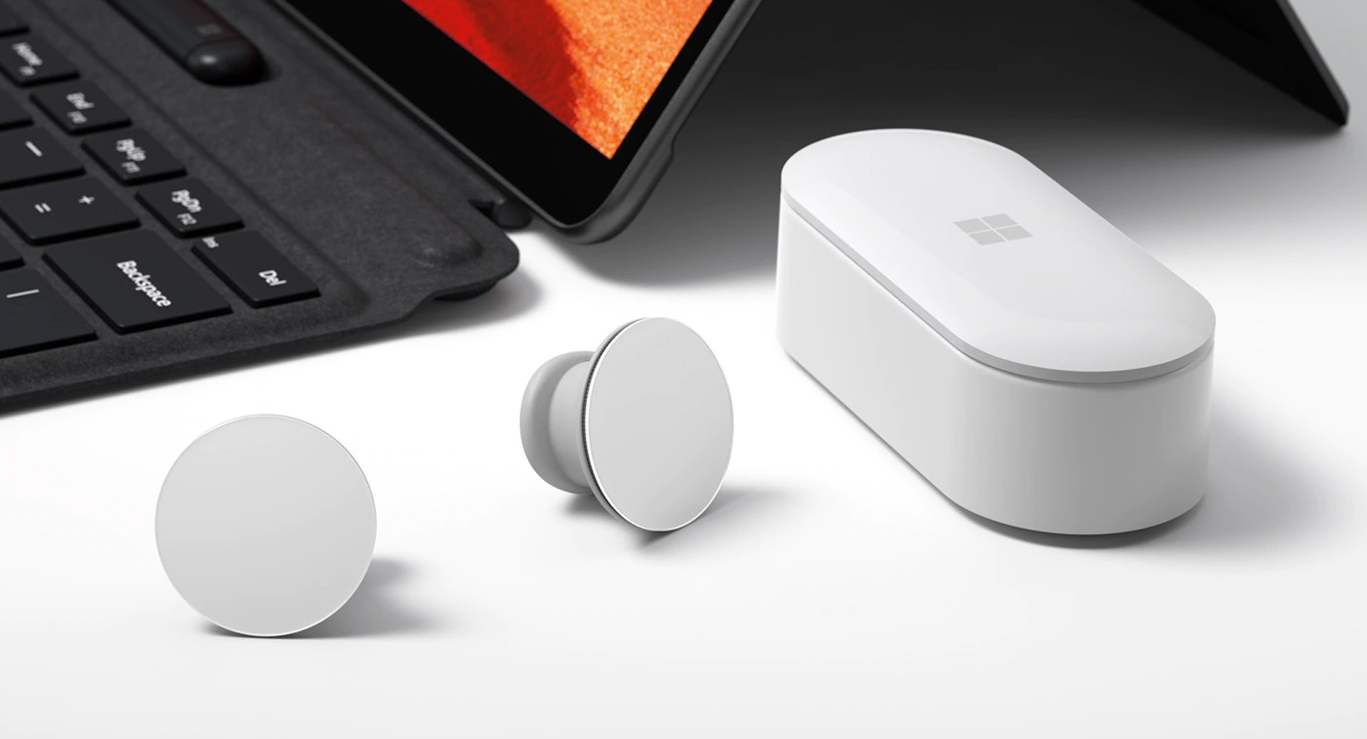 Surface Earbuds - миттєве створення пари із сумісними пристроями